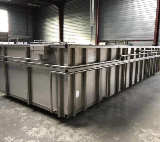 image châssis piscine inox